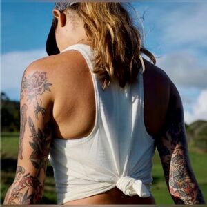 NWT allbirds Women’s Natural Flow Studio Tank